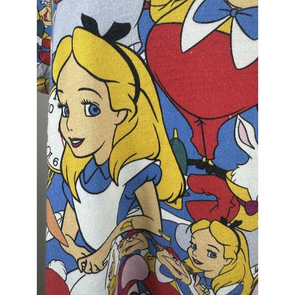 Cakeworthy x Disney x Alice In Wonderland Character Collage Cotton T-Shirt XL - Picture 5 of 15